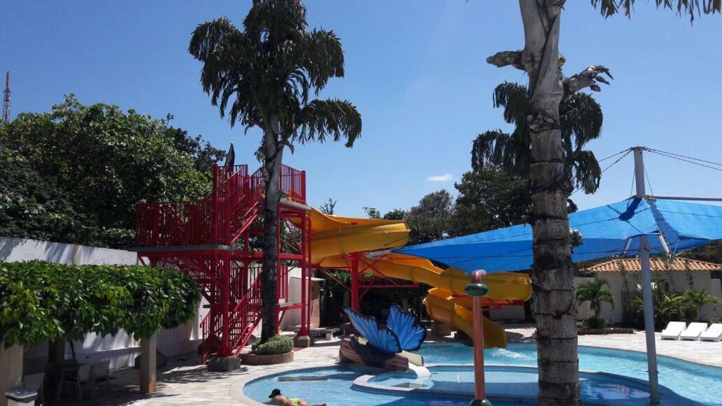 Resort Internacional Diroma Caldas Novas Exterior foto
